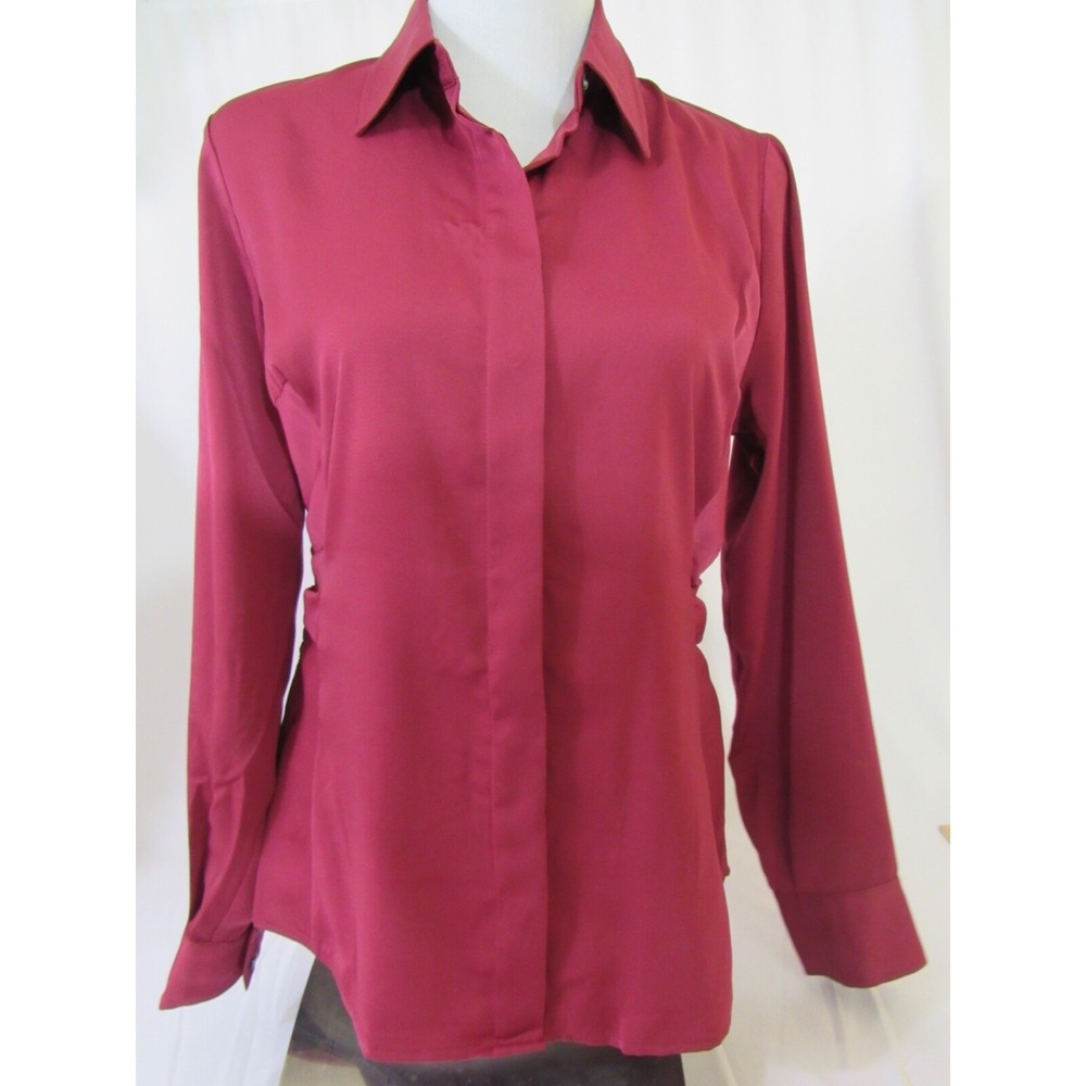 BANANA REPUBLIC Burgundy Red Polyester Gathers waist Hidden Button Up Top Size 8